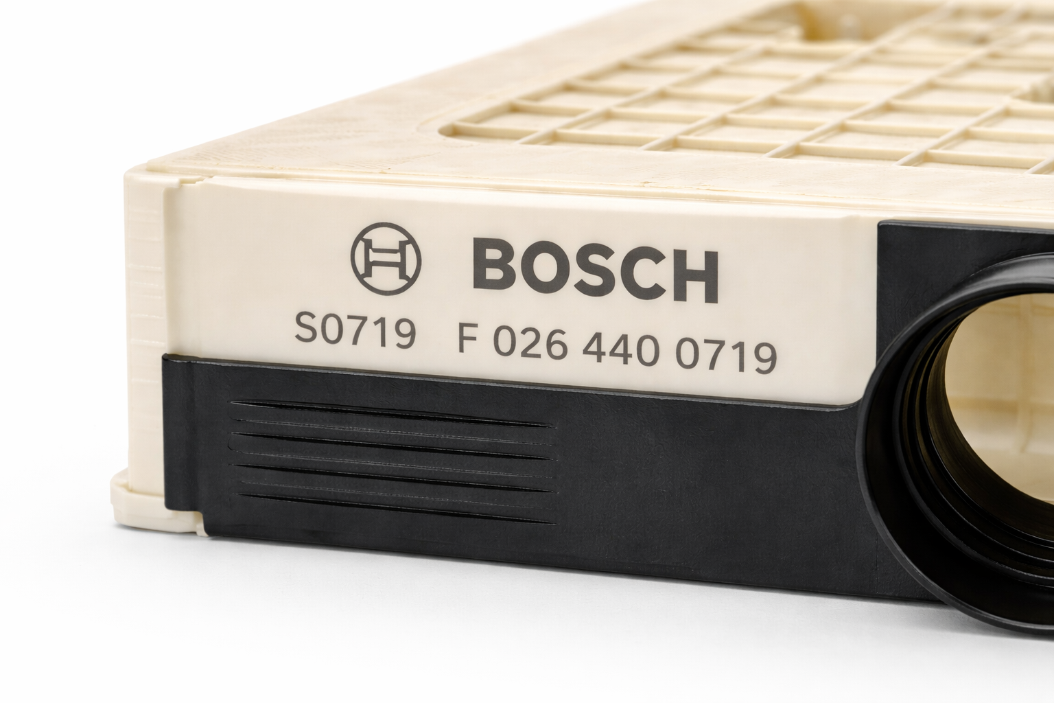 Bosch S0719 F026400719 air filter showing printed part number and branding