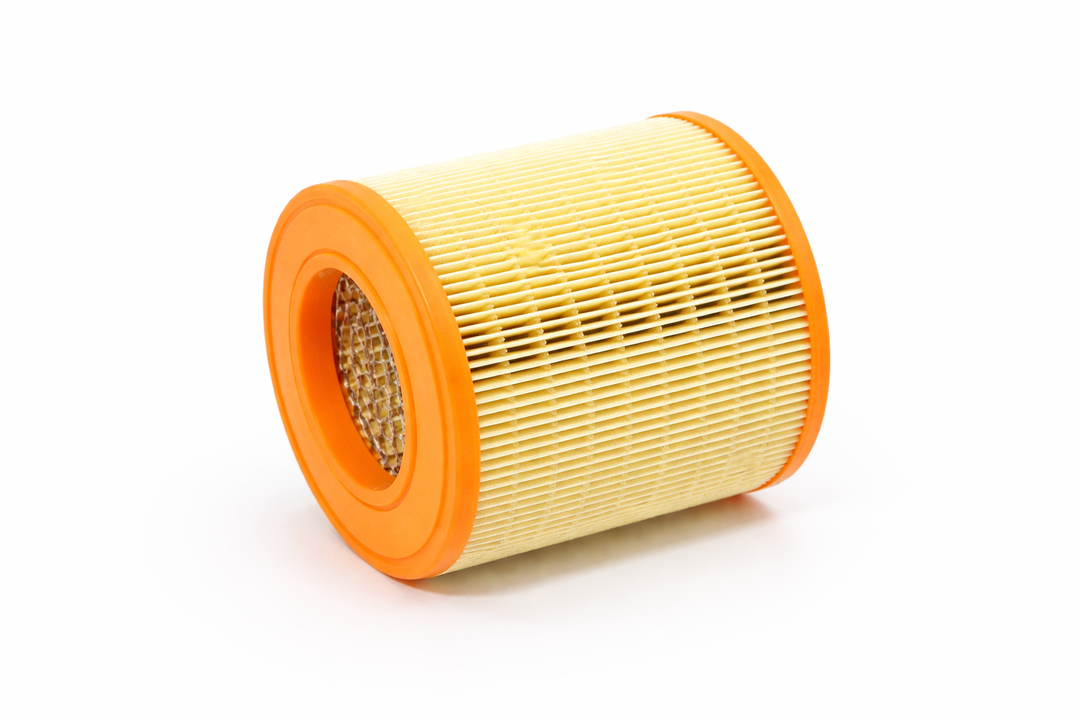 hero-shot-cylindrical-view.png,"Bosch air filter S0027 F026400027 hero shot, cylindrical view